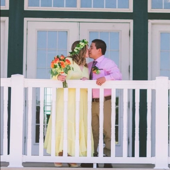 Meet Anna/ Conozcan a Anna. - Picture 1 of 2